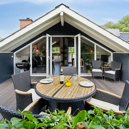Semesterbostad Erke - 800m From The Sea By Interhome